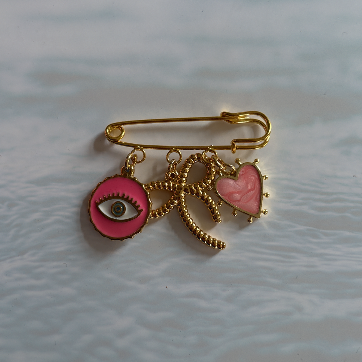 LILY x SOFICHIC broche